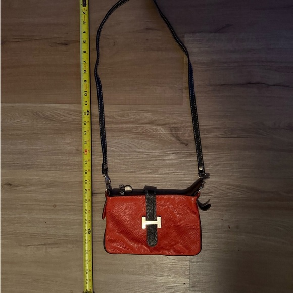 Vera Pelle Coral Pebbled Leather Crossbody - Picture 4 of 4